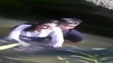 Dokumentasi Gadis Cantik Pasrah Kasur Sungai